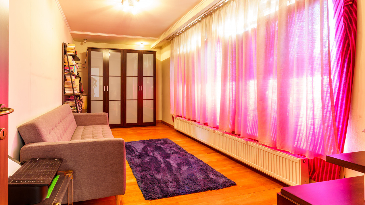 Casă deosebită cu 6 camere de vânzare în zona Andrei Muresanu