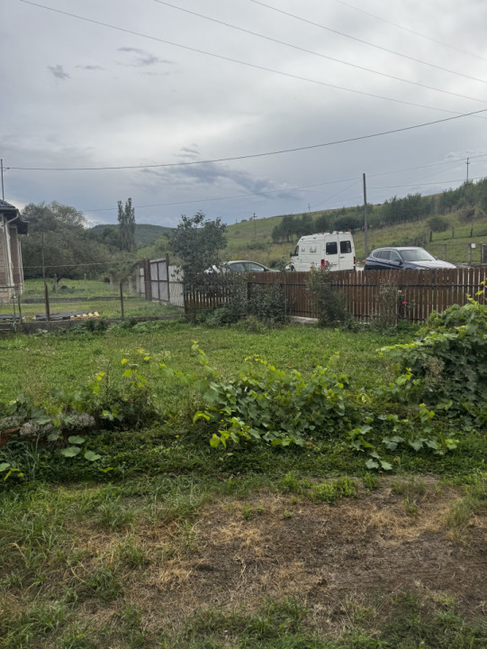 Casă tip duplex cu teren de 990 mp – Leghia, Cluj”