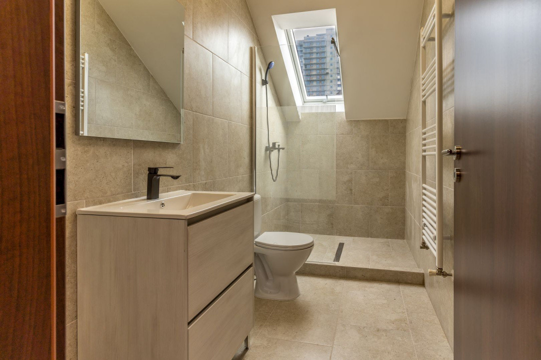 De vânzare Imobil mixt semicentral în Cluj – ideal pentru showroom, birouri etc.