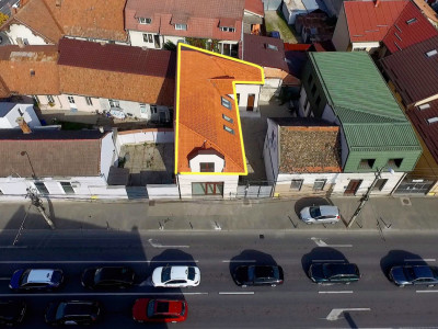 De vânzare Imobil mixt semicentral în Cluj – ideal pentru showroom, birouri etc.