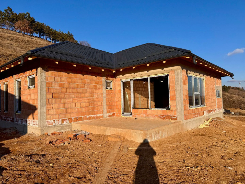 De  vanzare  casa individuala in loc.Suceagu, la 15km de Cluj-Napoca