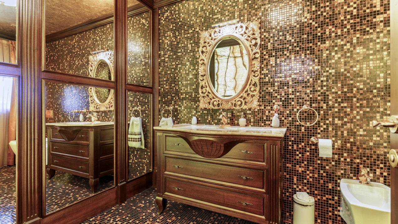 Reședință de Lux , Arhitectură Imperială și Dotări Smart Home”