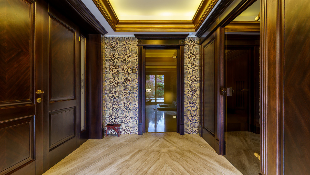 Reședință de Lux , Arhitectură Imperială și Dotări Smart Home”