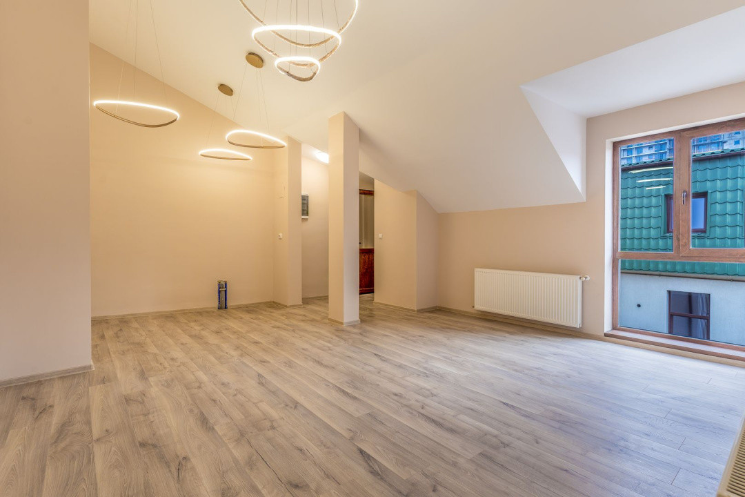 Spatiu de vanzare | 236 mp utili |  Semicentral